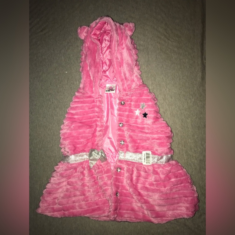 Real Love Little Girls Vest with Hood Size 4
